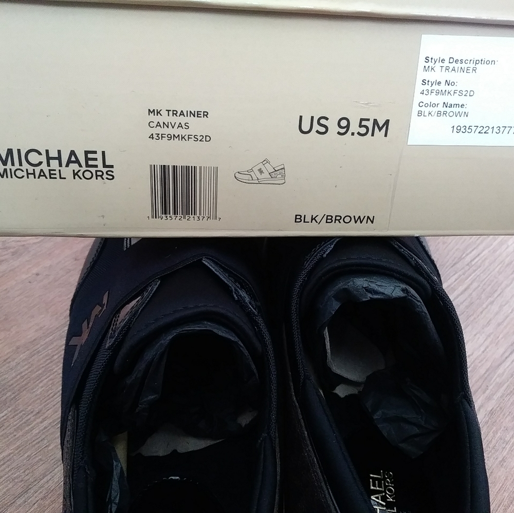 Mens shoes